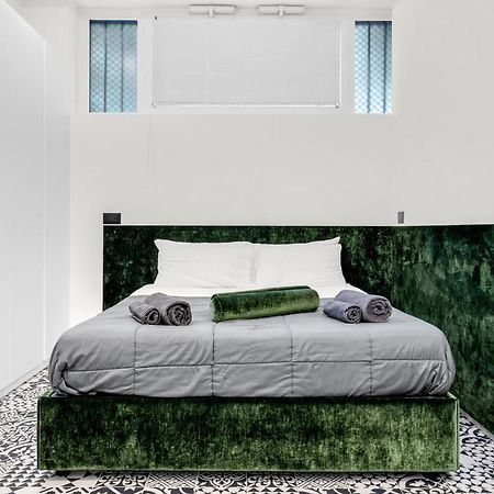 Pag60 -Crescenzago-Luxury Green House Milaan Buitenkant foto