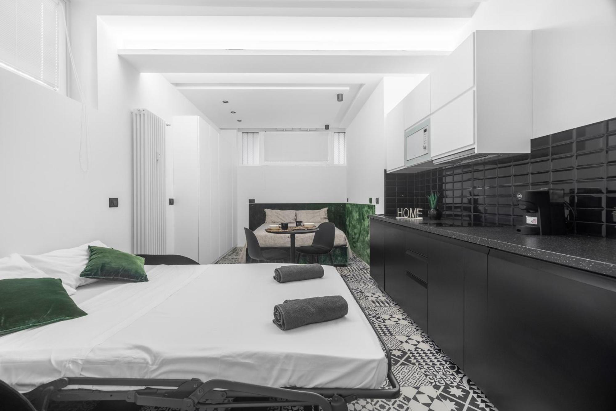 Pag60 -Crescenzago-Luxury Green House Milaan Buitenkant foto
